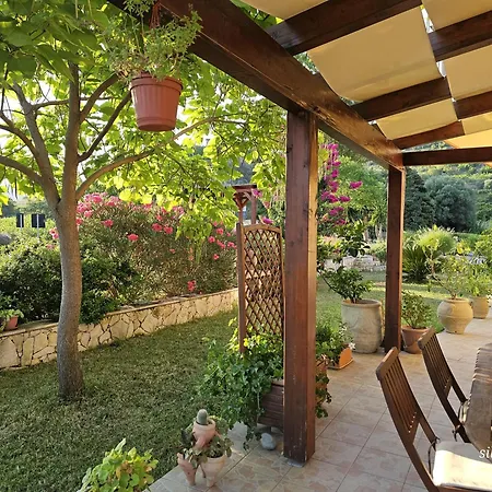 Il Castello Di Bed & Breakfast 3*