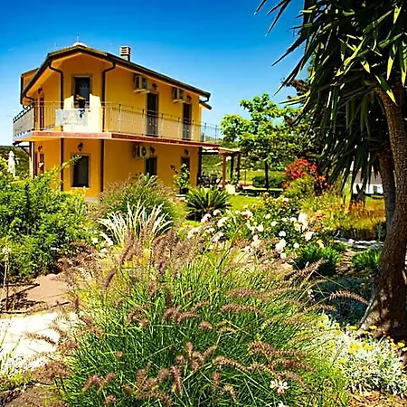 Il Castello Di Couette-café 3*